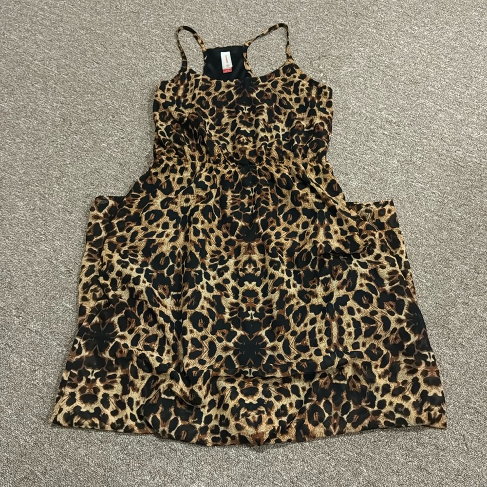 Leopard print maxi dress🐆